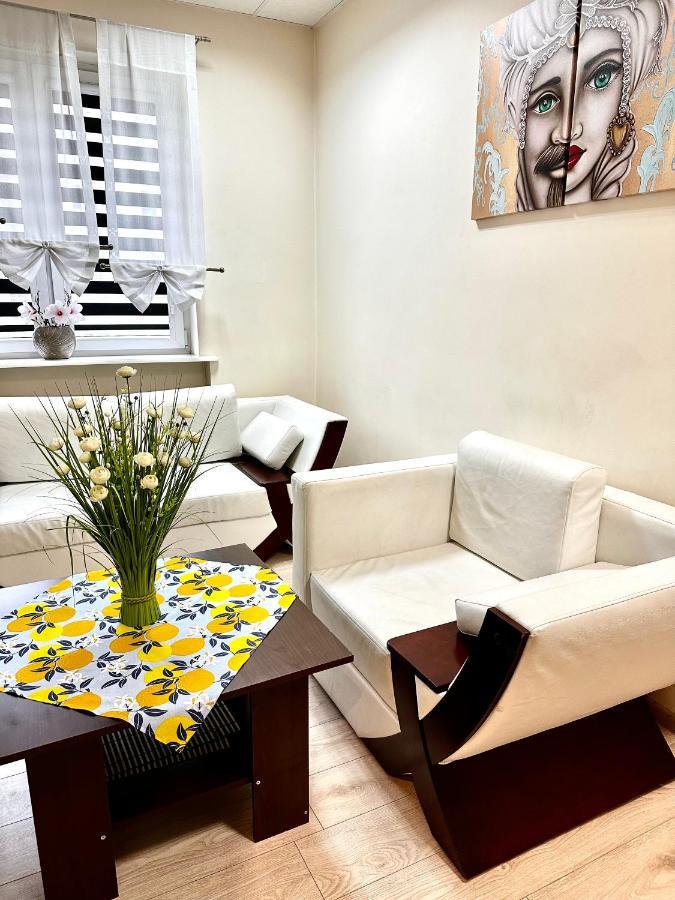Apartament "Marka" بيوا المظهر الخارجي الصورة